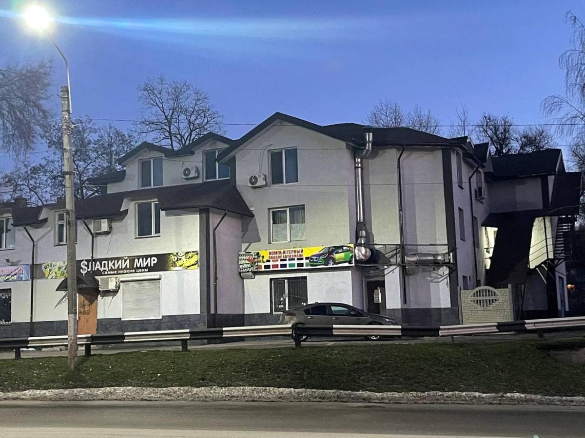 Pitstop Motel Dniprodzerzhynsk Bagian luar foto