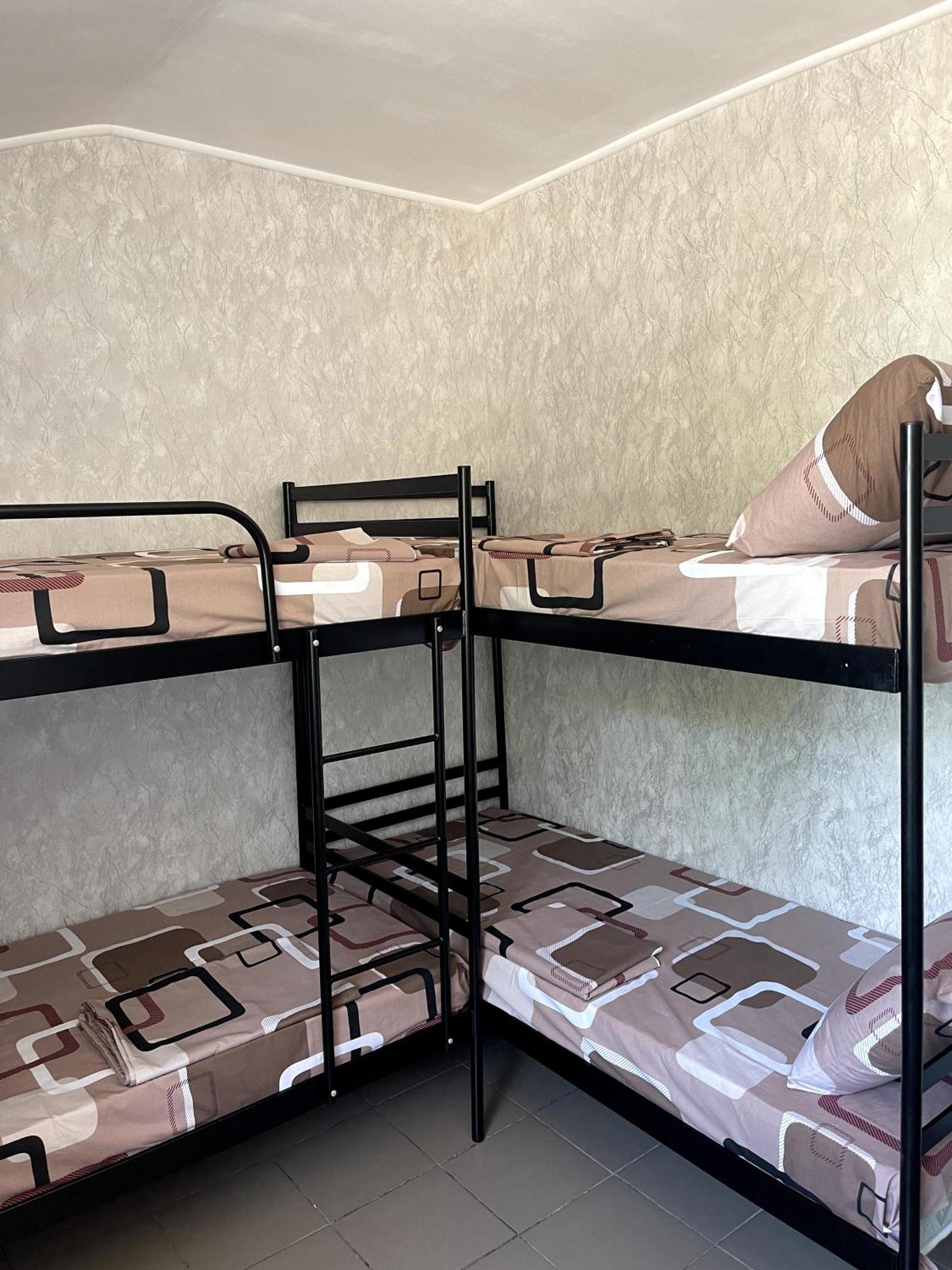 Pitstop Motel Dniprodzerzhynsk Bagian luar foto