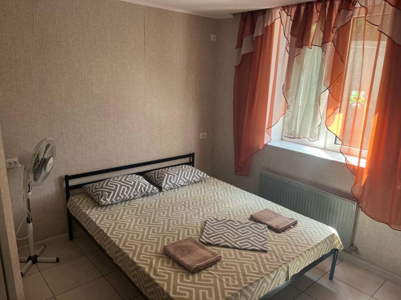 Pitstop Motel Dniprodzerzhynsk Bagian luar foto